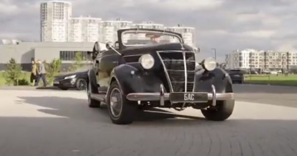 В юбилей Богдановича ФХБ снова шиканула: личные номера и награда Баскова, чей шофер лишился сигары, Кочанова и Эйсмонты в первом ряду, полпесни от россиянки