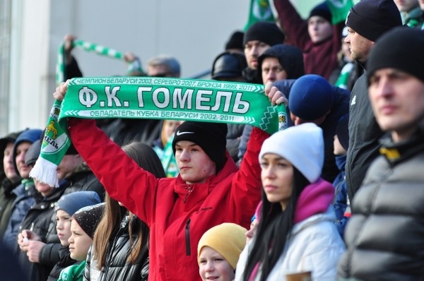 Футбол. "Гомель" отыгрался со счета 0:2 и в волевом стиле одолел "Белшину", забив два мяча в меньшинстве
Футбол. "Гомель" отыгрался со счета 0:2 и в волевом стиле одолел "Белшину", забив два мяча в меньшинстве