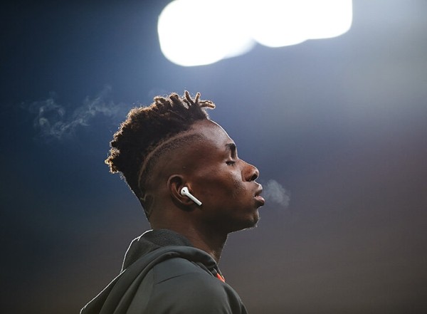 Герою «Вильярреала» (вывел в полуфинал ЛЧ сквозь «Баварию») в детстве тотально запрещали футбол: заставляли спать на улице, сожгли форму и обувь