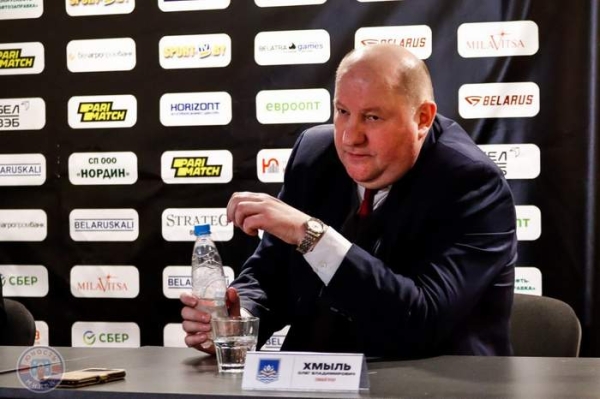 Хоккей. Олег Хмыль: хотелось бы собрать команду, чтобы ее запомнили и в Новополоцке, и в стране
Хоккей. Олег Хмыль: хотелось бы собрать команду, чтобы ее запомнили и в Новополоцке, и в стране