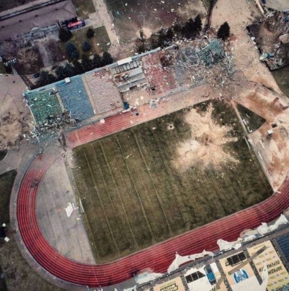 Рускія разбамбілі стадыён у Чарнігаве – усяго 100 км ад нас, багата хто з белфутбола гуляў там, у Барысаве і Віцебску падобныя арэны