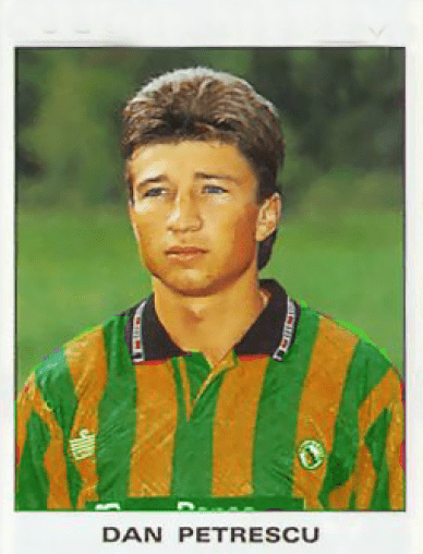 В 1989-м в Румынии расстреляли Чаушеску. Из-за этого два клуба не доиграли сезон В 1989-м в Румынии расстреляли Чаушеску. Из-за этого два клуба не доиграли сезон