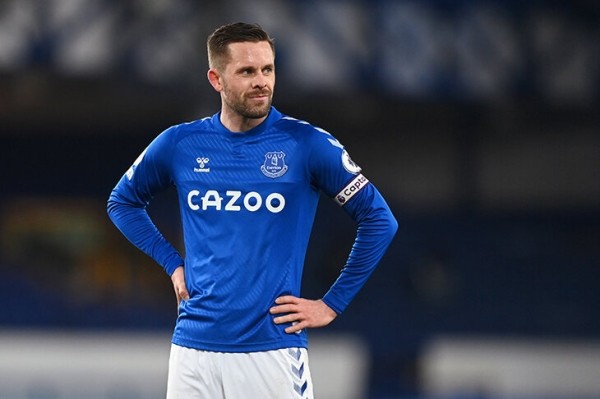 Угроза 7 лет тюрьмы и обыски: как дела у звезд АПЛ, которых подозревают в преступлениях? 