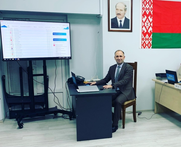 Бегал за сборную Беларуси, полжизни провел в исполкоме в Гродно, любит вспомнить о «государевых людях». Вот кто стал новым замминистра спорта