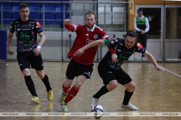 "Столица" обыграла "Минск" на старте полуфинальной серии чемпионата Беларуси по мини-футболу