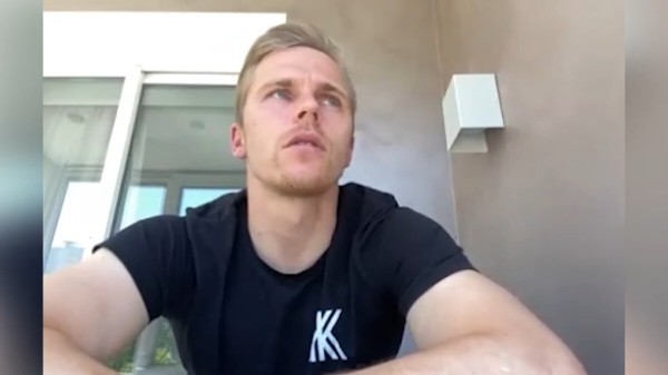 «Все желают нам какого-то говна». Беларус из «Бастии» – о войне и о том, как клерки АБФФ помогали ему выбраться из Украины «Все желают нам какого-то говна». Беларус из «Бастии» – о войне и о том, как клерки АБФФ помогали ему выбраться из Украины