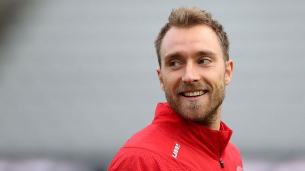 Футбол.  Кристиан Эриксен может остаться в "Брентфорде", несмотря на интерес к датчанину со стороны "Лестера" и "Тоттенхэма"
 