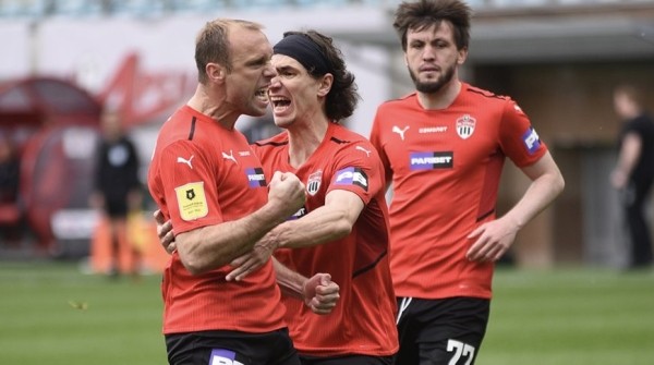 Захар Волков помог "Химкам" остаться в российской премьер-лиге Захар Волков помог "Химкам" остаться в российской премьер-лиге