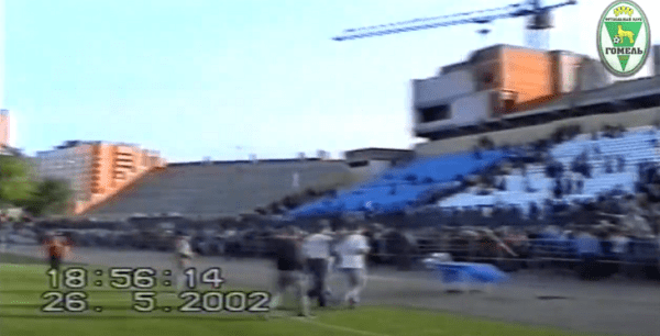 БАТЭ и «Гомель» уже боролись за Кубок 20 лет назад: по пути помогли Шмолик и голы Лукашенко, Капский требовал переиграть финал и убрать Жука из судейства