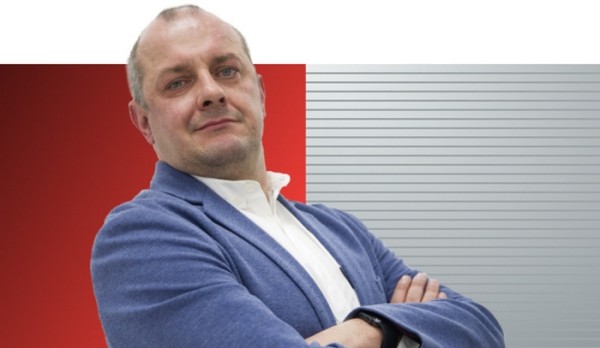 Хоккей. Алексей Шевченко: у минчан пока всего девять хоккеистов, а клуб опережает только "Куньлунь", где нет вообще ничего
Хоккей. Алексей Шевченко: у минчан пока всего девять хоккеистов, а клуб опережает только "Куньлунь", где нет вообще ничего