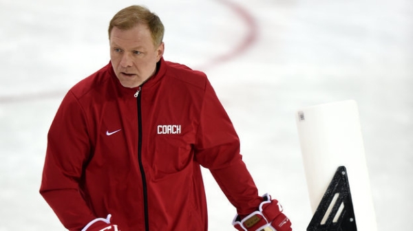 Хоккей. Главный тренер сборной России Алексей Жамнов отказался тренировать команду в матчах с командой Беларуси
Хоккей. Главный тренер сборной России Алексей Жамнов отказался тренировать команду в матчах с командой Беларуси