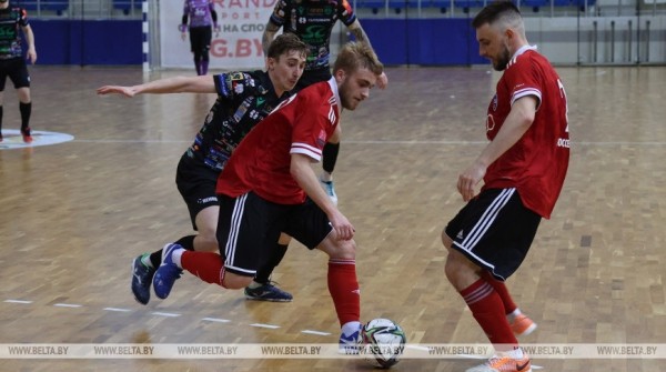 "Столица" обыграла "Минск" на старте полуфинальной серии чемпионата Беларуси по мини-футболу