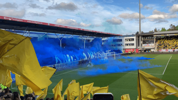 Александр Ивулин побывал на норвежском дерби. Это очень похоже на супер-матч «Шахтер» - ФК «Минск» Александр Ивулин побывал на норвежском дерби. Это очень похоже на супер-матч «Шахтер» - ФК «Минск»