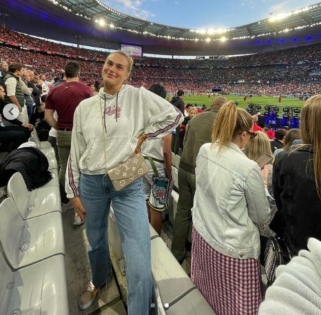 Теннис. Арина Соболенко после поражения в 1/16 финала "Ролан Гаррос" посетила финал Лиги чемпионов
Теннис. Арина Соболенко после поражения в 1/16 финала "Ролан Гаррос" посетила финал Лиги чемпионов