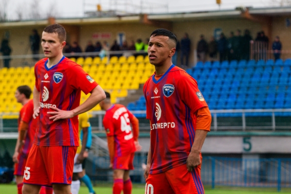 Клубы в Беларуси забили на презентацию новой формы перед сезоном-2022, да и меняли ее не многие &ndash; даже у БАТЭ старый комплект