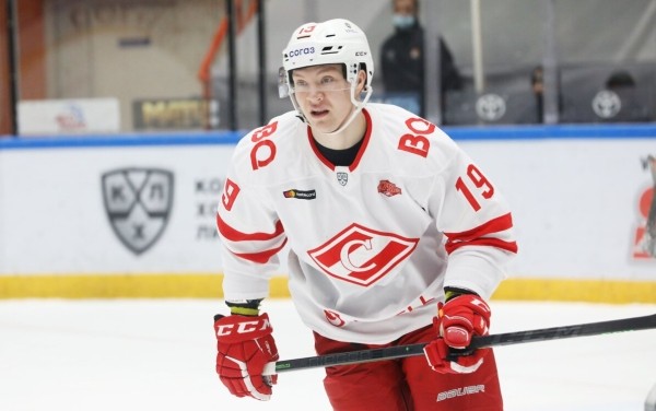 Спрос на беларусов в КХЛ: переходы в топы, около 1 млн долларов за трансфер, в минском «Динамо» почти никого не хотели