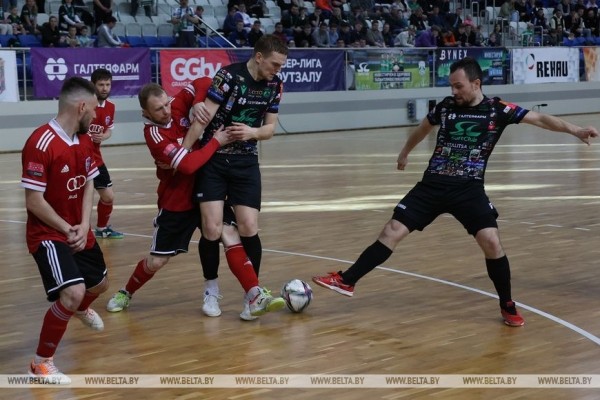 "Столица" обыграла "Минск" на старте полуфинальной серии чемпионата Беларуси по мини-футболу