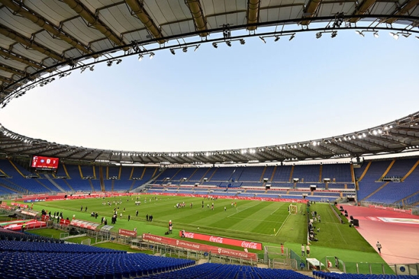 Они борются за Евро-2028 и 2032: Британия, Турция (уже 5 заявок мимо) и Италия, которой нужны стадионы