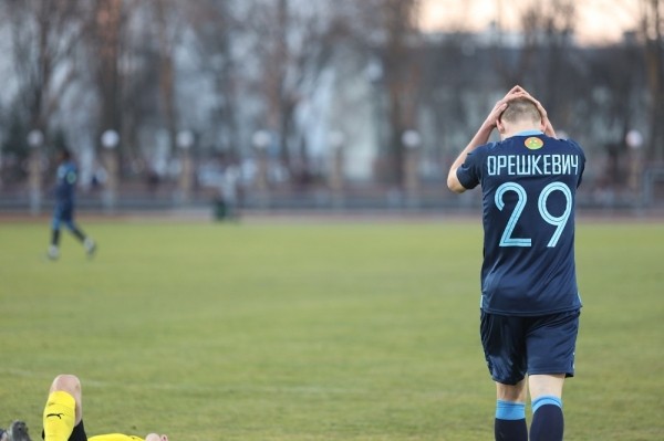 Футбол.  Брестское "Динамо" сыграло вничью с "Арсеналом", продлив серию без побед до шести матчей
  