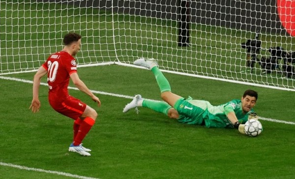 «Ливерпуль» доминировал первые 30 минут, но «Реал» невозможно сломать. Каземиро – супергерой