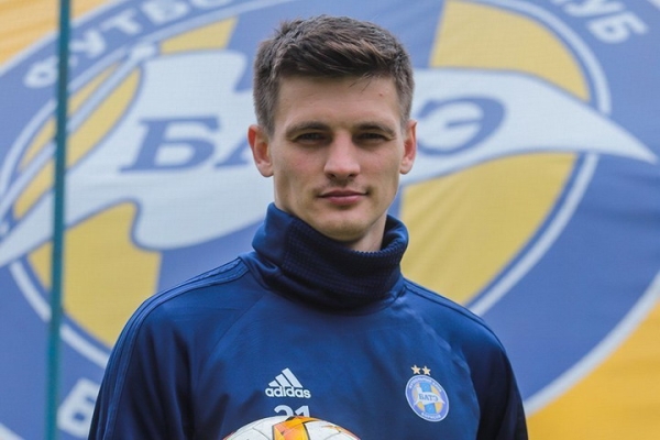 Футбол.  Станислав Драгун: я — главный сенатор в БАТЭ? Нет-нет, у нас в команде нет никаких сенаторов
 