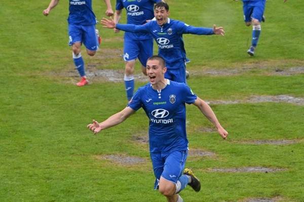 Што здарылася з газонам у Маладзечна? На гэта балюча глядзець Што здарылася з газонам у Маладзечна? На гэта балюча глядзець