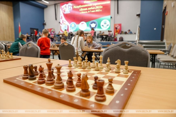 ФОТОФАКТ: Республиканские соревнования по шахматам среди детей и подростков "Белая ладья" в Минске ФОТОФАКТ: Республиканские соревнования по шахматам среди детей и подростков "Белая ладья" в Минске
