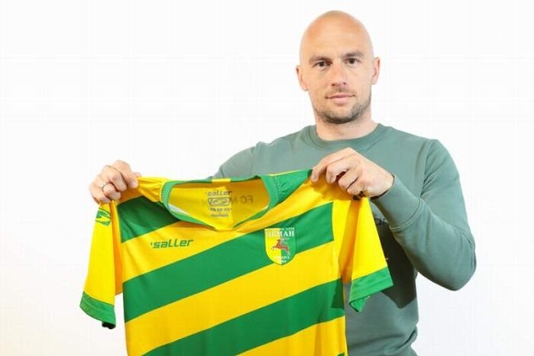 Футбол. Ненад Адамович стал игроком "Немана"
Футбол. Ненад Адамович стал игроком "Немана"