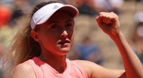 Теннис. Александра Саснович вышла в четвертый круг "Ролан Гаррос", в двух сетах обыграв Анжелику Кербер
Теннис. Александра Саснович вышла в четвертый круг "Ролан Гаррос", в двух сетах обыграв Анжелику Кербер