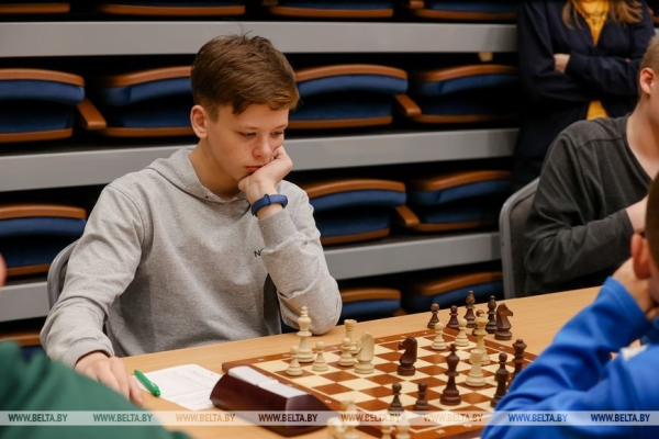 ФОТОФАКТ: Республиканские соревнования по шахматам среди детей и подростков "Белая ладья" в Минске ФОТОФАКТ: Республиканские соревнования по шахматам среди детей и подростков "Белая ладья" в Минске