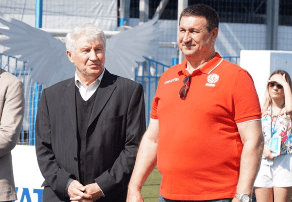 Ударная (и порой угарная) пятилетка Малофеева: после разговора с Лукашенко вел тренеров к духовности, находил провидение Путина, объяснял, зачем обниматься с деревьями Ударная (и порой угарная) пятилетка Малофеева: после разговора с Лукашенко вел тренеров к духовности, находил провидение Путина, объяснял, зачем обниматься с деревьями