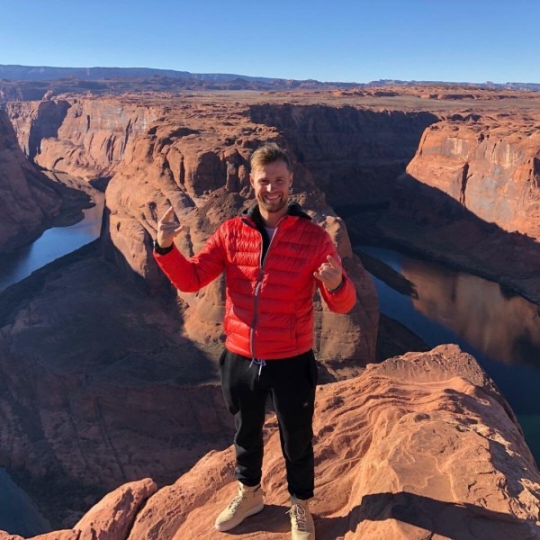 «Уже не с такой гордостью, как год назад, говорю, где родился». Призер ЧБ – о том, как из США видится война в Украине и обсуждают ли еще Беларусь