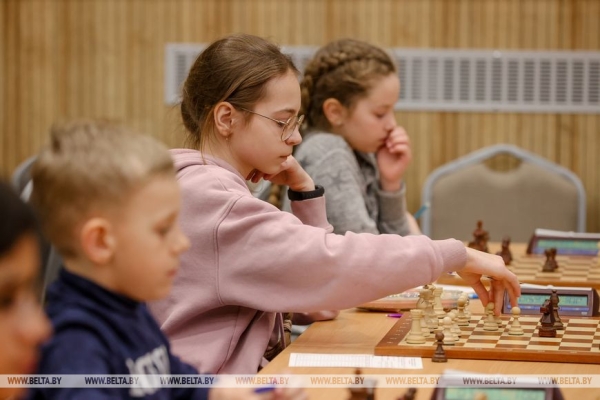 ФОТОФАКТ: Республиканские соревнования по шахматам среди детей и подростков "Белая ладья" в Минске ФОТОФАКТ: Республиканские соревнования по шахматам среди детей и подростков "Белая ладья" в Минске