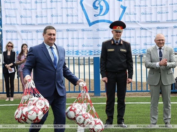 Юные футболисты БФСО "Динамо" получили новую площадку Юные футболисты БФСО "Динамо" получили новую площадку