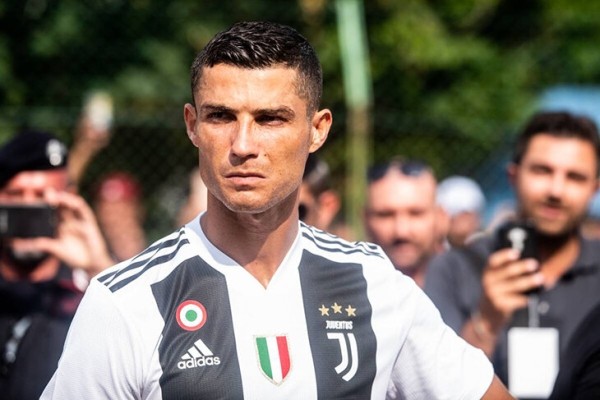 «Сити» заплатил около 50 млн окружению Холанда. Столько не получали даже агенты Неймара и Мбаппе