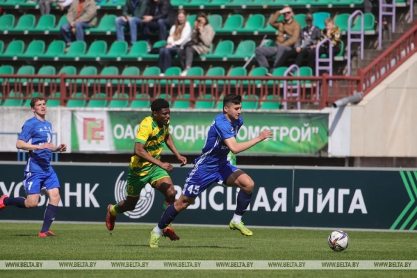 Хет-трик Абдихоликова помог футболистам "Энергетика-БГУ" разгромить "Неман"