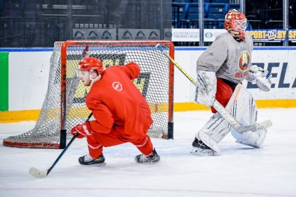 Хоккей.  Сборная Беларуси 1 мая сыграет товарищеский матч с командой России
  