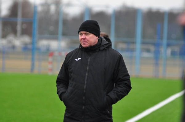 Футбол.  Владимир Невинский: у Адеолы много хороших качеств, но хватает и моментов, над которыми надо работать
 