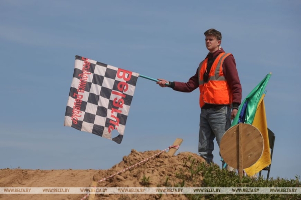 ФОТОФАКТ: Первенство и чемпионат Беларуси по мотокроссу прошли в Лиде