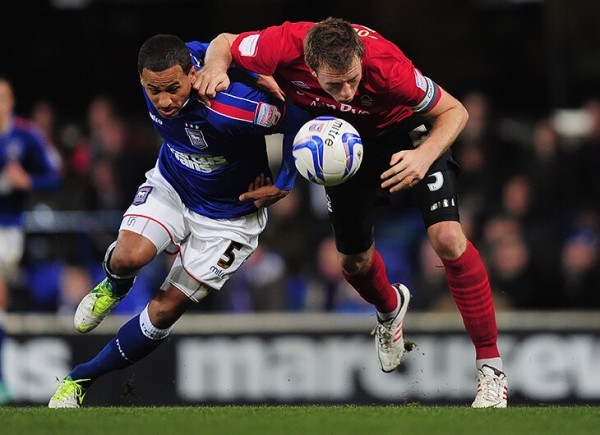 Легендарный «Ноттингем Форест» вернулся в АПЛ спустя 23 года. Ох, сколько же всего вытерпели фанаты 