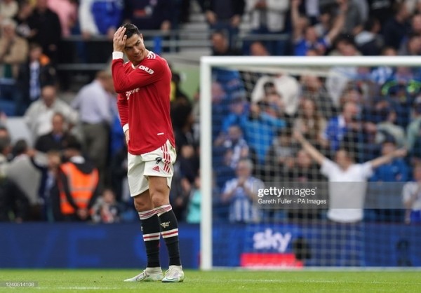 Футбол. Чемпионат Англии. "Брайтон" устроил разгром "Манчестер Юнайтед", лишив гостей шансов на Лигу чемпионов
Футбол. Чемпионат Англии. "Брайтон" устроил разгром "Манчестер Юнайтед", лишив гостей шансов на Лигу чемпионов