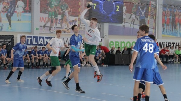 Юношеская сборная Беларуси по гандболу вновь обыграла Россию в товарищеском матче
