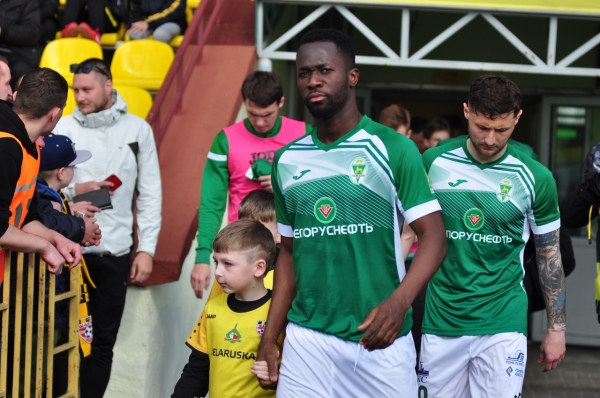 Клубы в Беларуси забили на презентацию новой формы перед сезоном-2022, да и меняли ее не многие &ndash; даже у БАТЭ старый комплект