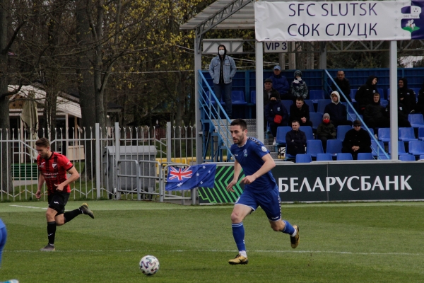 БАТЭ скандалил с Дулубом, Ургант топил за «Ислочь», фанов за рубежом возбуждал Slutsk. Каким был спорт в Беларуси перед тем, как режим Лукашенко сошел с ума