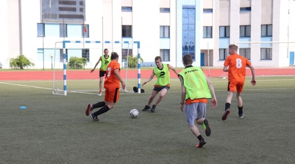 Республиканский турнир по футболу "Спешиал Олимпикс" проходит в Лиде Республиканский турнир по футболу "Спешиал Олимпикс" проходит в Лиде