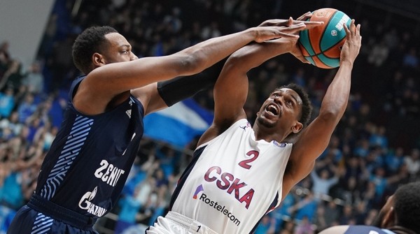 ЦСКА в третий раз обыграл "Зенит" в золотой серии Единой лиги ВТБ