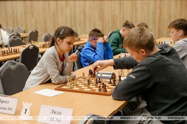 ФОТОФАКТ: Республиканские соревнования по шахматам среди детей и подростков "Белая ладья" в Минске ФОТОФАКТ: Республиканские соревнования по шахматам среди детей и подростков "Белая ладья" в Минске