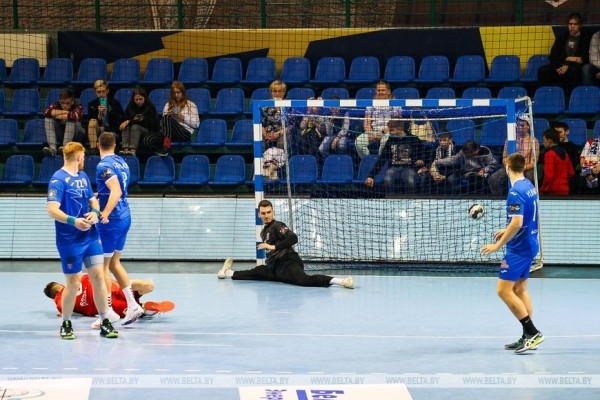 "Мешков Брест" в 14-й раз стал чемпионом Беларуси по гандболу "Мешков Брест" в 14-й раз стал чемпионом Беларуси по гандболу