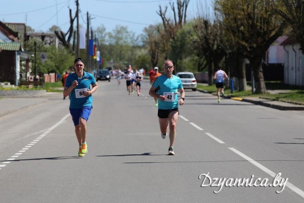 Бегал за сборную Беларуси, полжизни провел в исполкоме в Гродно, любит вспомнить о «государевых людях». Вот кто стал новым замминистра спорта