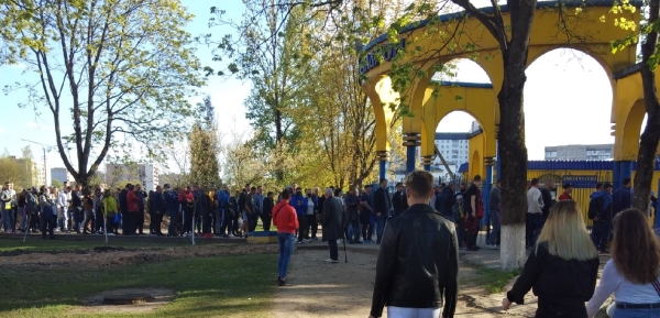 БАТЭ скандалил с Дулубом, Ургант топил за «Ислочь», фанов за рубежом возбуждал Slutsk. Каким был спорт в Беларуси перед тем, как режим Лукашенко сошел с ума